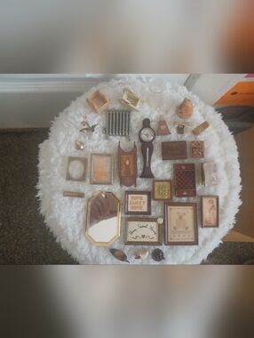 Vintage Lot Miniature Doll house Wall & Home Decor